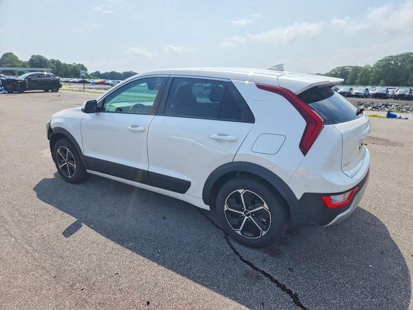 2026 KIA NIRO LX