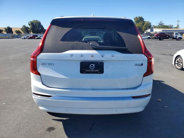 2024 VOLVO XC90 Plus Bright