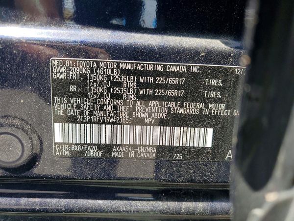 2024 TOYOTA RAV4 XLE