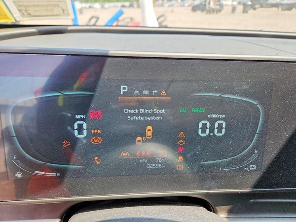 2024 KIA SPORTAGE