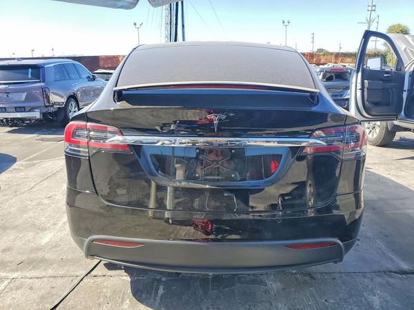 2021 TESLA MODEL X