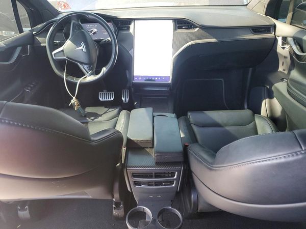 2021 TESLA MODEL X