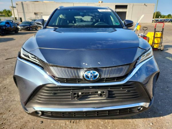 2022 TOYOTA VENZA
