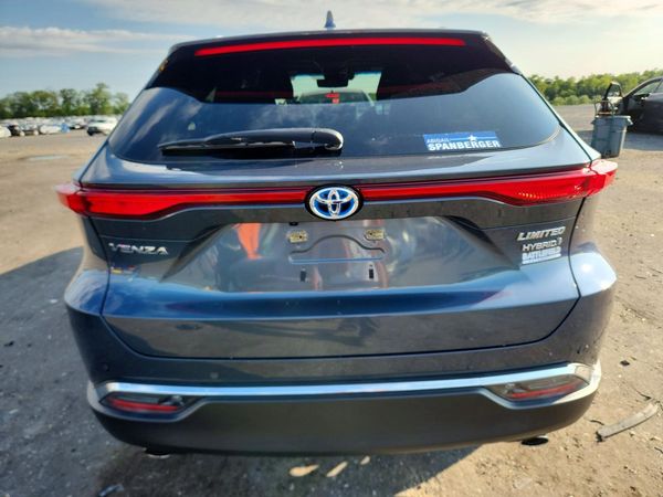 2022 TOYOTA VENZA