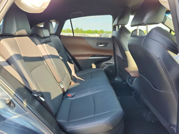 2022 TOYOTA VENZA