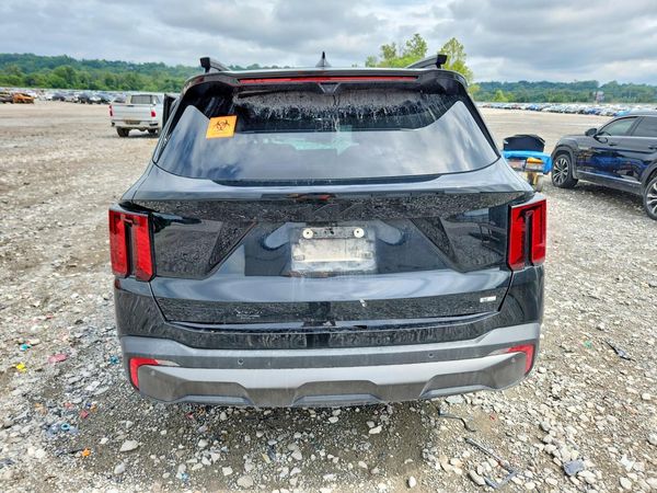 2025 KIA SORENTO
