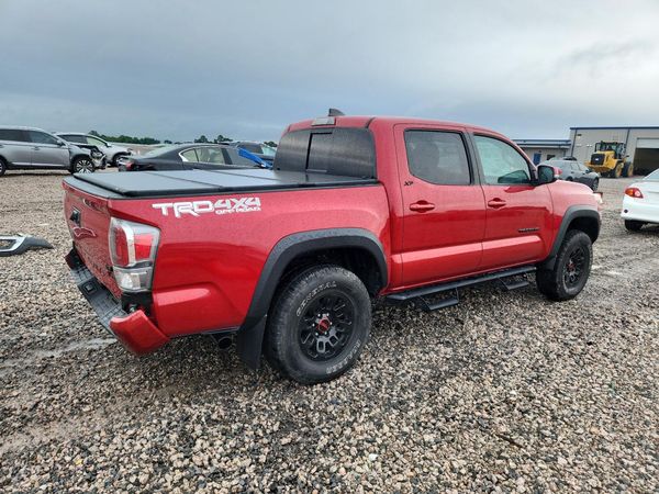 2022 TOYOTA TACOMA SR5