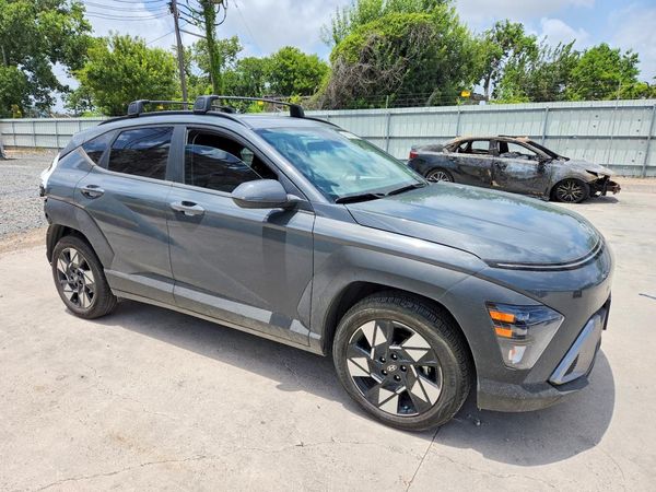 2025 HYUNDAI KONA SEL Convenience