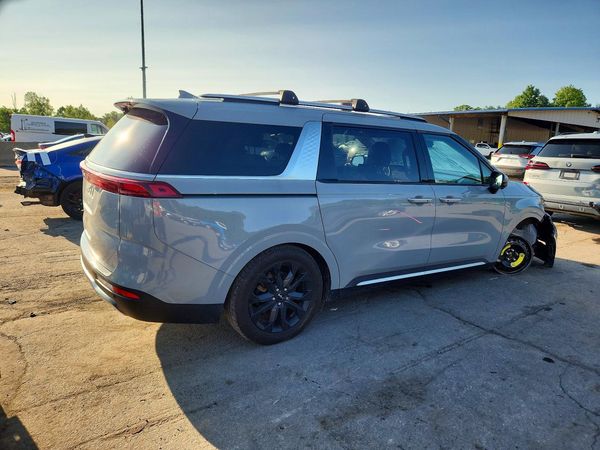 2024 KIA CARNIVAL