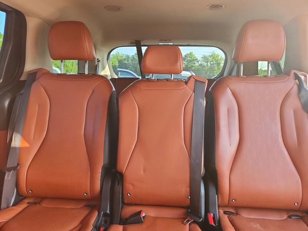 2024 KIA CARNIVAL