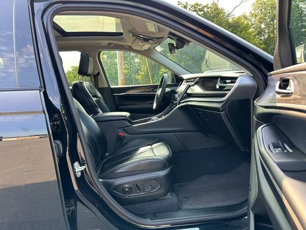 2024 JEEP GRAND CHEROKEE Limited 4XE