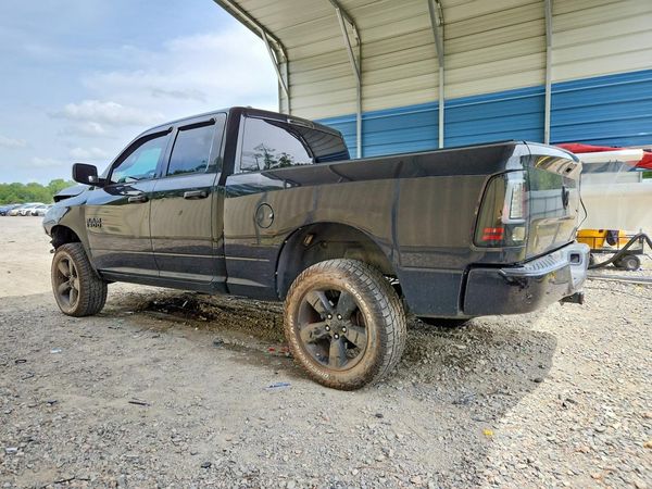 2016 RAM 1500 ST QUAD CAB 4X4
