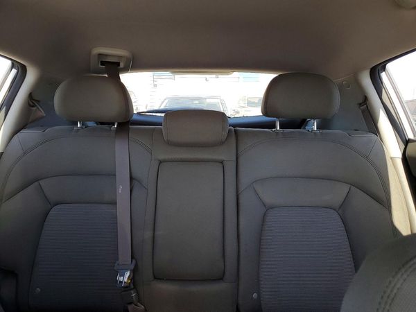 2015 KIA SPORTAGE GL - Middle-low
