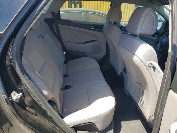 2017 HYUNDAI TUCSON