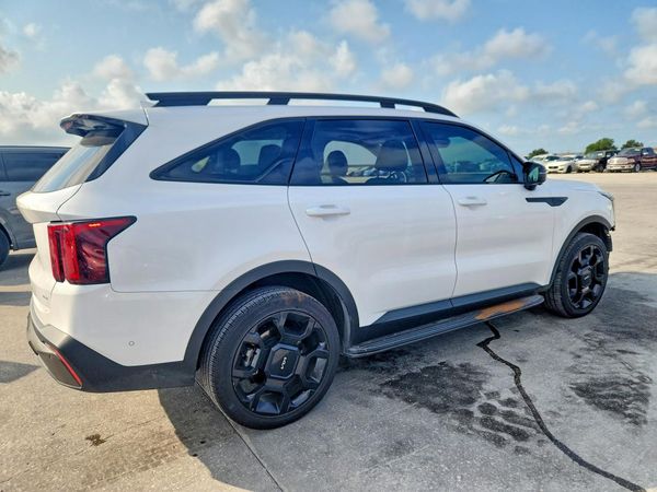 2024 KIA SORENTO