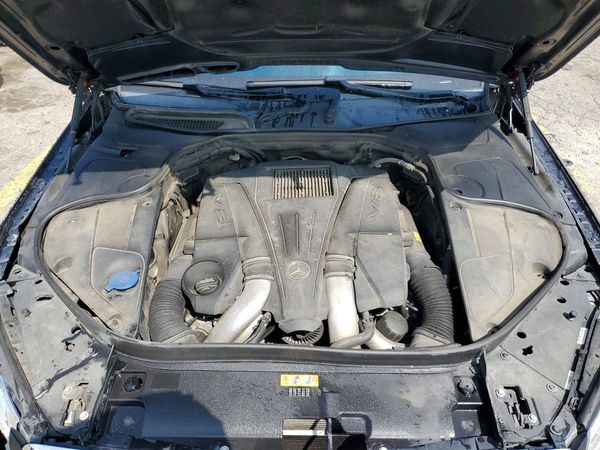 2017 MERCEDES-BENZ S-CLASS S550-4M — Engine bay