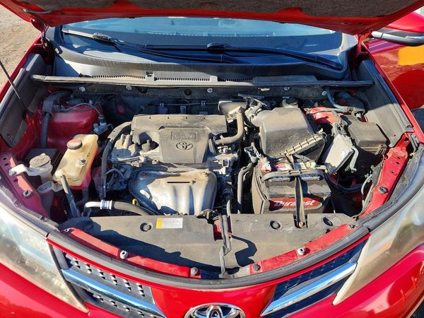 2015 TOYOTA RAV4 XLE (M Grade)