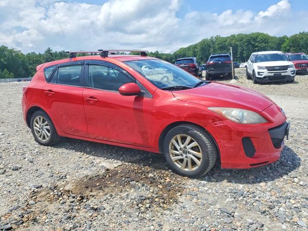 2013 MAZDA 3 Touring/GS