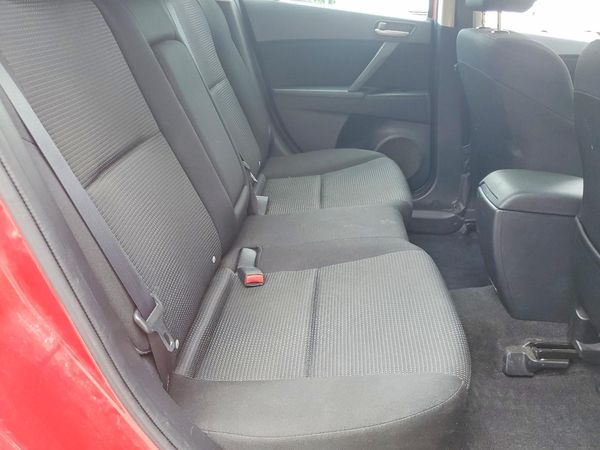 2013 MAZDA 3 Touring/GS