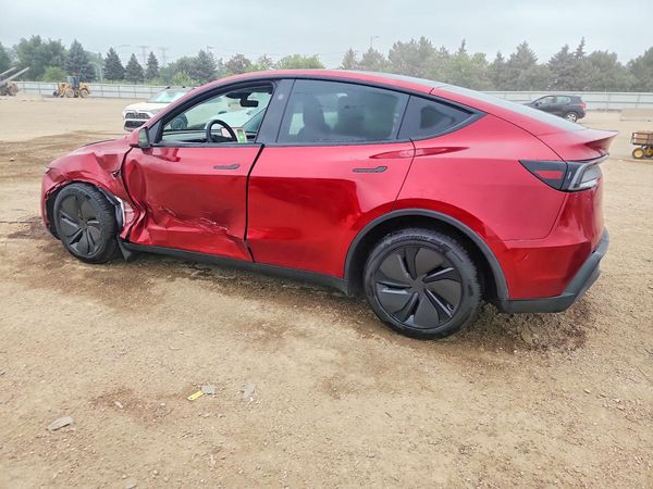 2026 TESLA MODEL Y