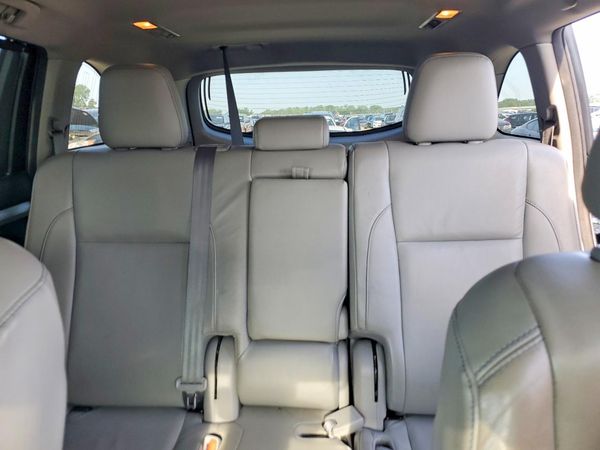 2017 TOYOTA HIGHLANDER SE/XLE
