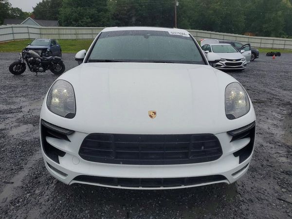 2018 PORSCHE MACAN Macan GTS