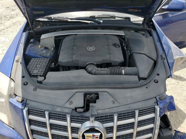 2012 CADILLAC CTS Luxury