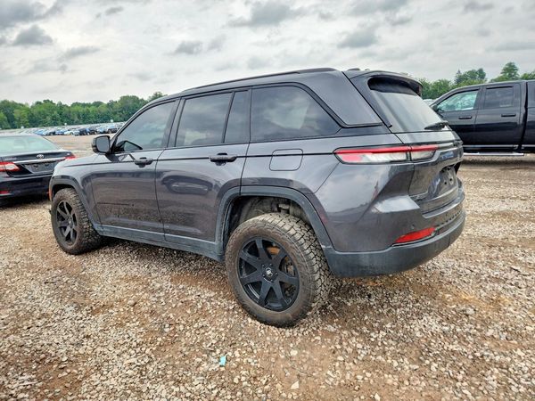 2024 JEEP GRAND CHEROKEE LAREDO 4X4