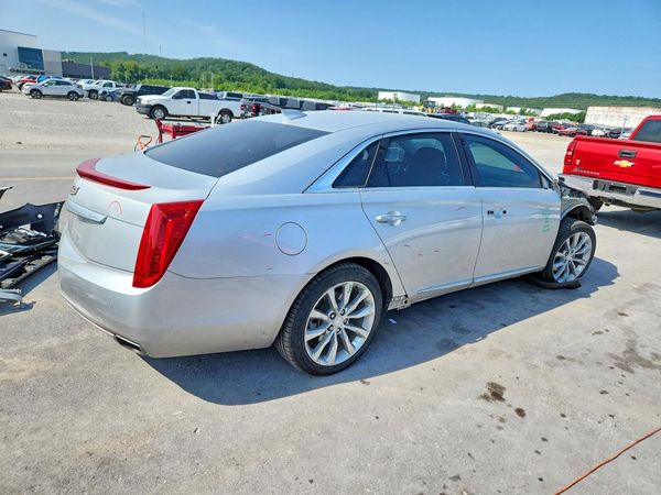 2017 CADILLAC XTS Luxury