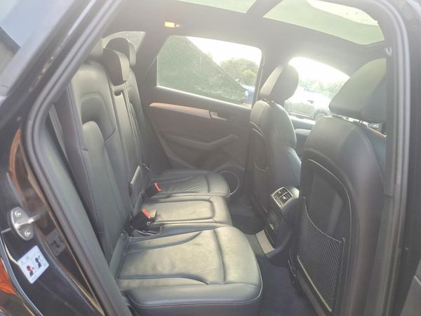 2017 AUDI Q5 quattro Premium Plus