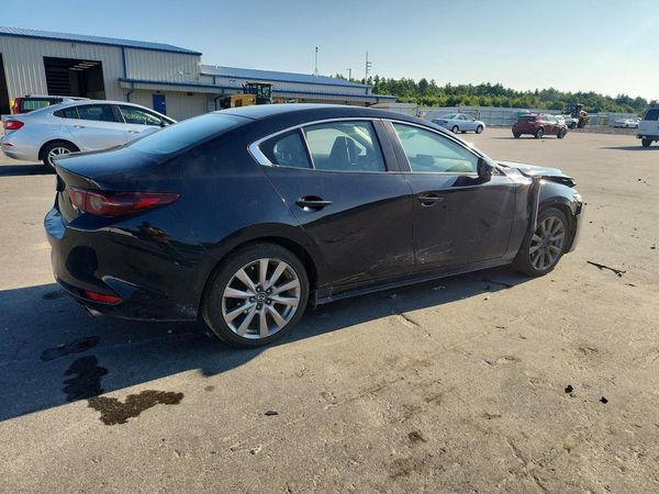 2019 MAZDA 3