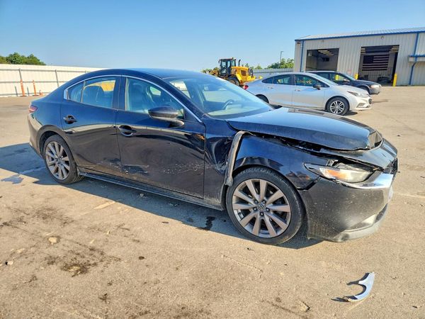 2019 MAZDA 3