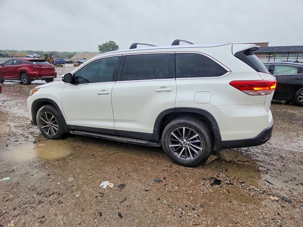 2019 TOYOTA HIGHLANDER SE/XLE