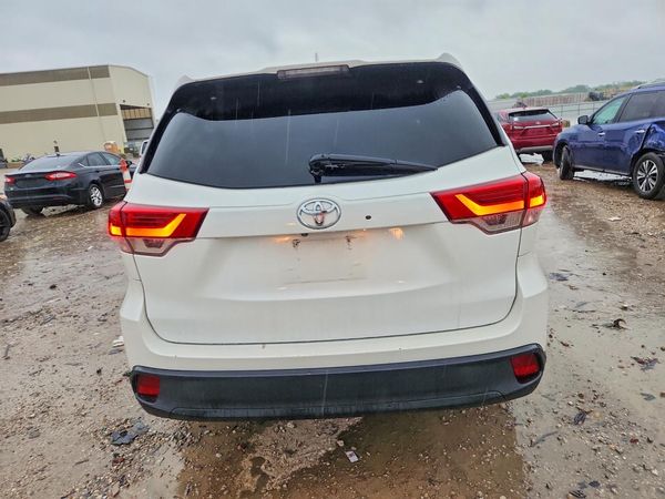 2019 TOYOTA HIGHLANDER SE/XLE