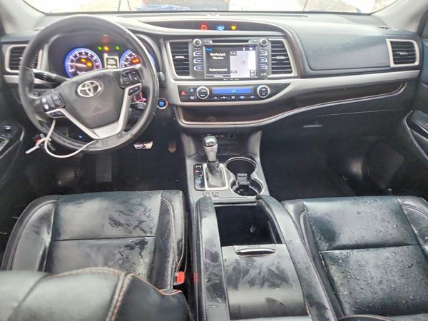 2019 TOYOTA HIGHLANDER SE/XLE