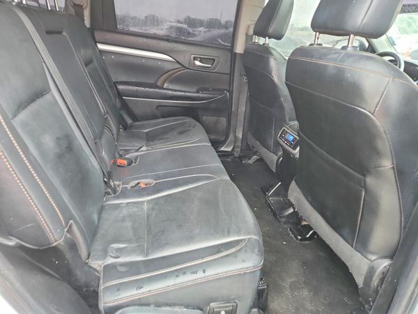2019 TOYOTA HIGHLANDER SE/XLE