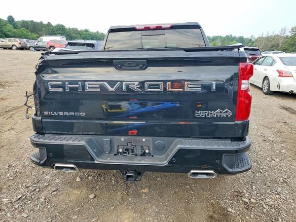 2025 CHEVROLET SILVERADO High Country — DIRR