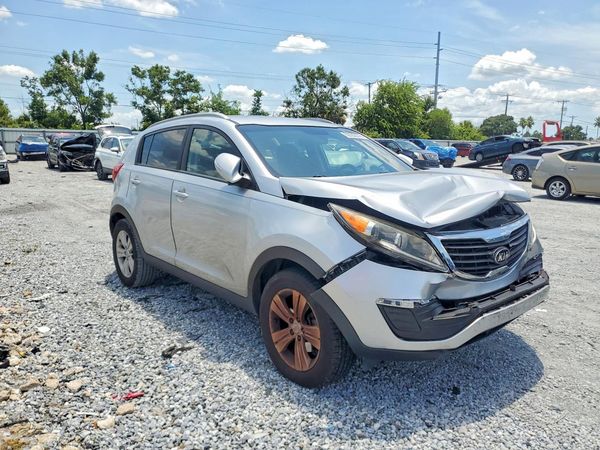 2013 KIA SPORTAGE LX