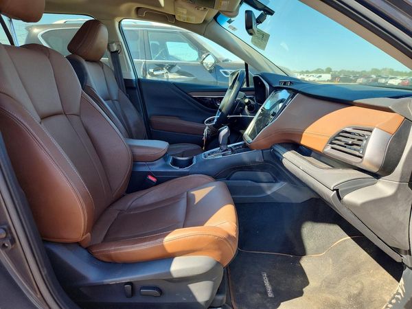 2021 SUBARU OUTBACK