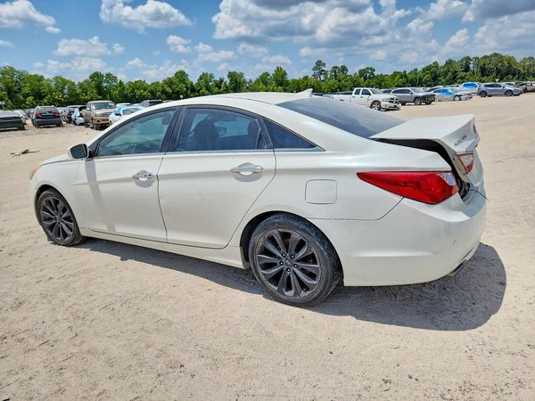 2012 HYUNDAI SONATA Middle level