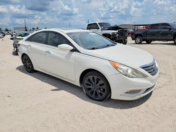 2012 HYUNDAI SONATA Middle level