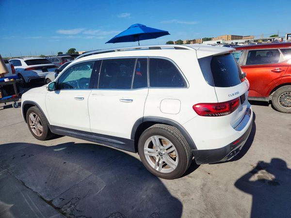 2020 MERCEDES-BENZ GLB GLB250