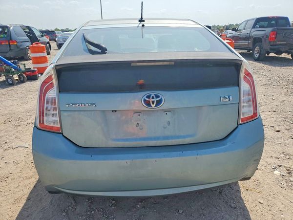 2013 TOYOTA PRIUS