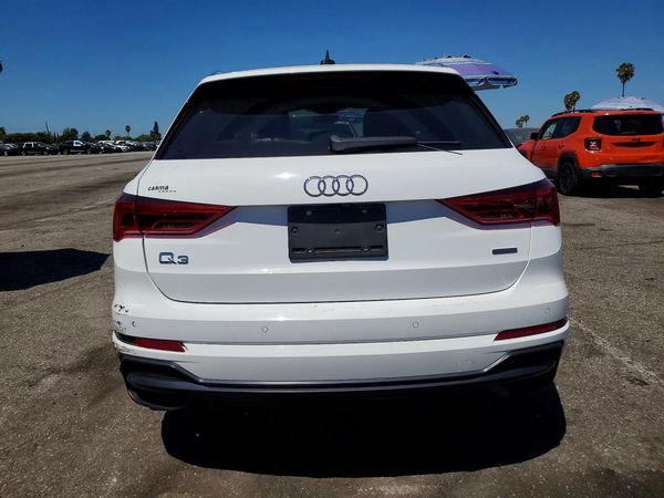 2021 AUDI Q3