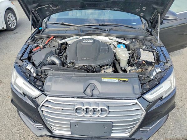 2017 AUDI A4 quattro Premium Plus