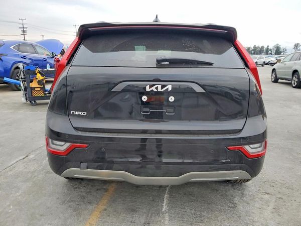 2025 KIA NIRO