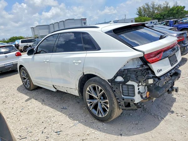2021 AUDI Q8 quattro Premium