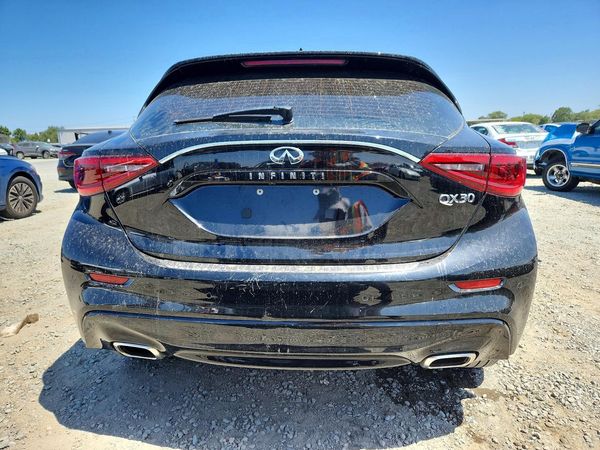 2018 INFINITI QX30