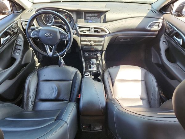 2018 INFINITI QX30
