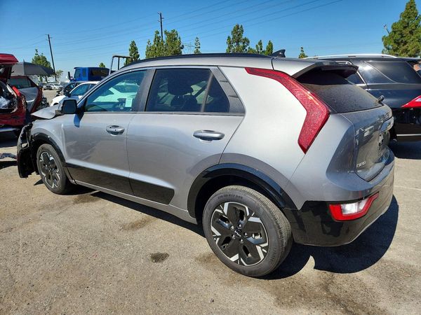 2025 KIA NIRO